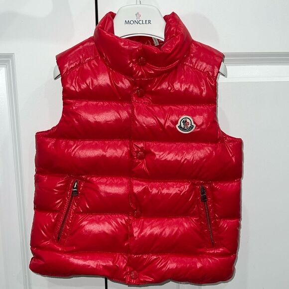 MONCLER UNISEX KIDS BERNARD GILET RED VEST LIKE NEW 2Y - Picture 1 of 15
